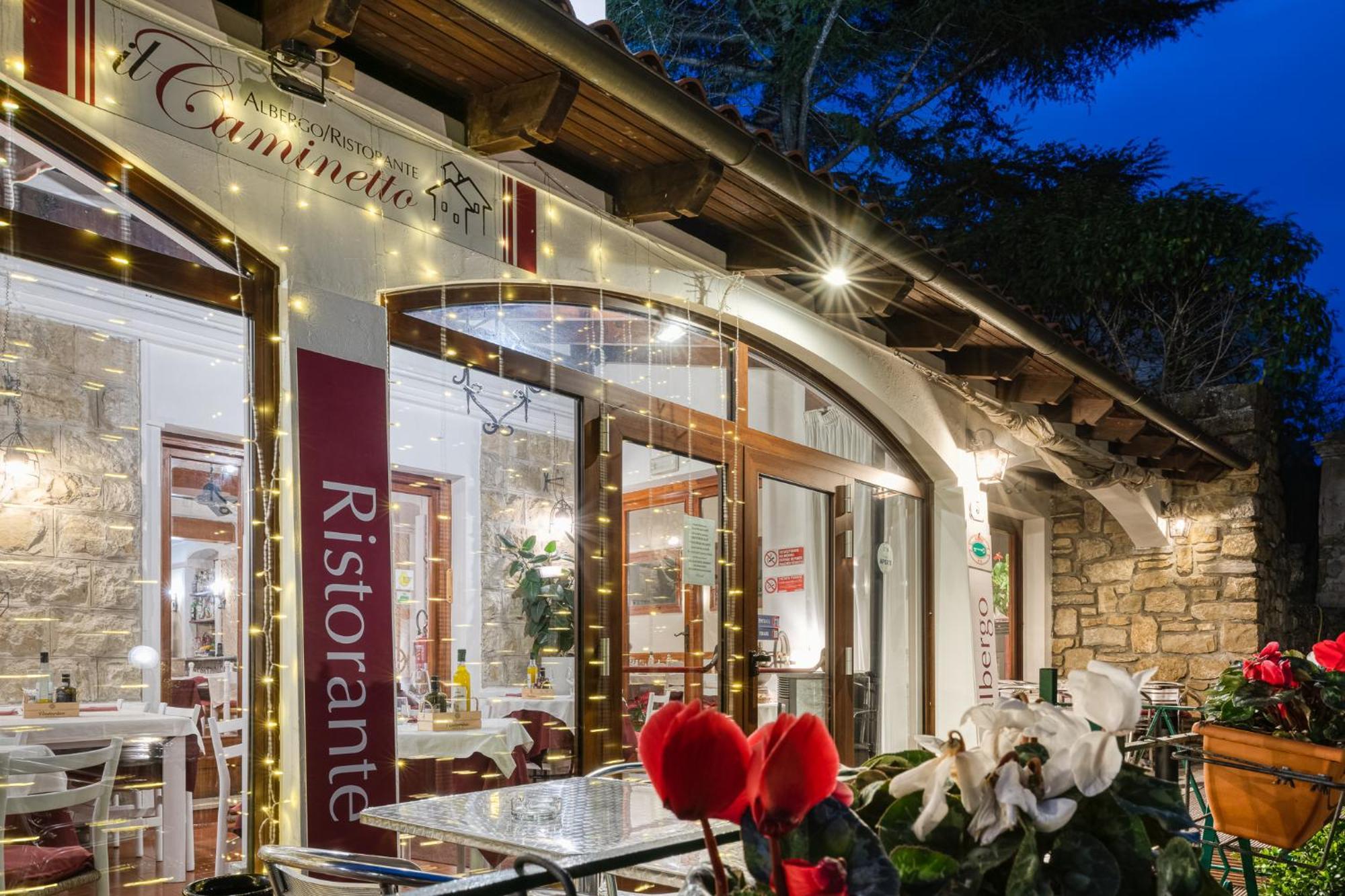 Hotel Ristorante Il Caminetto Diano Marina Ngoại thất bức ảnh