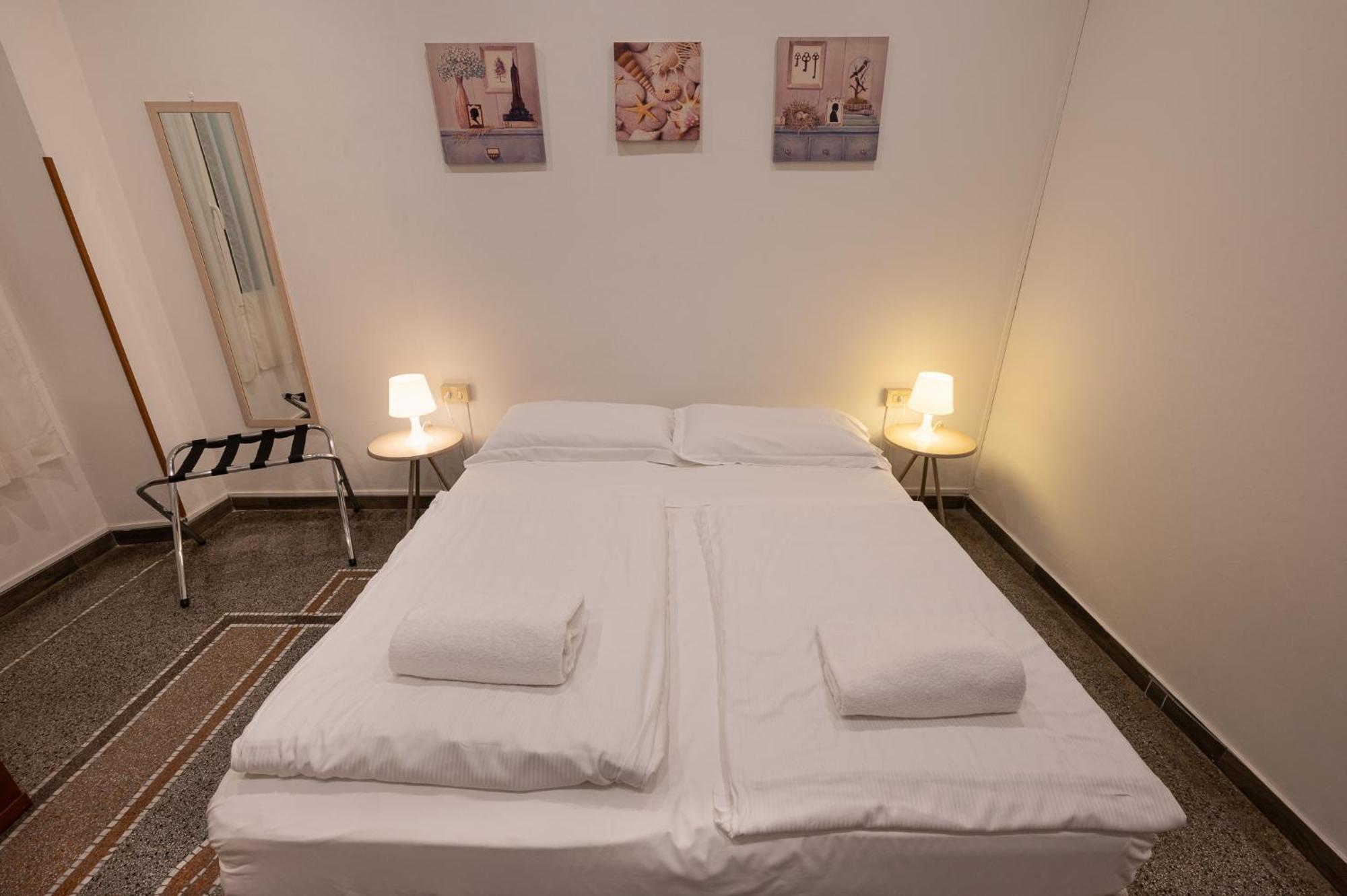 Hotel Ristorante Il Caminetto Diano Marina Phòng bức ảnh