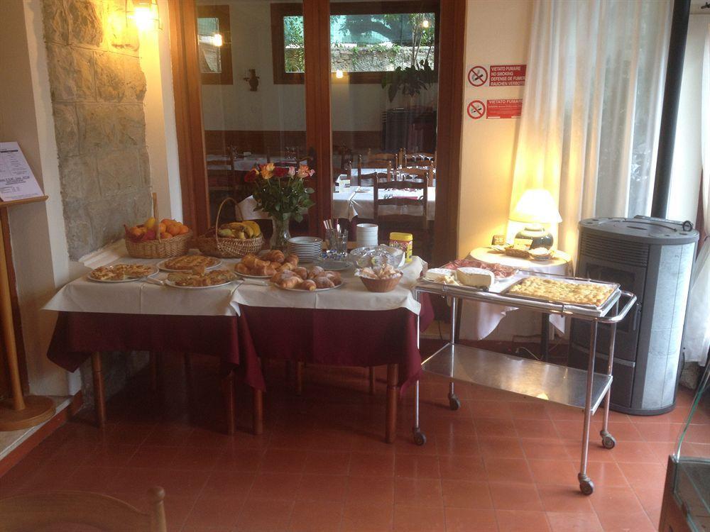 Hotel Ristorante Il Caminetto Diano Marina Ngoại thất bức ảnh