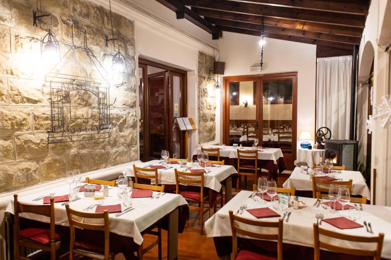 Hotel Ristorante Il Caminetto Diano Marina Ngoại thất bức ảnh