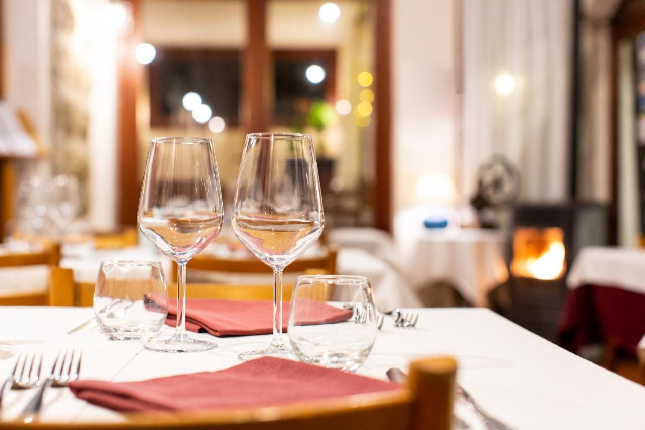 Hotel Ristorante Il Caminetto Diano Marina Ngoại thất bức ảnh